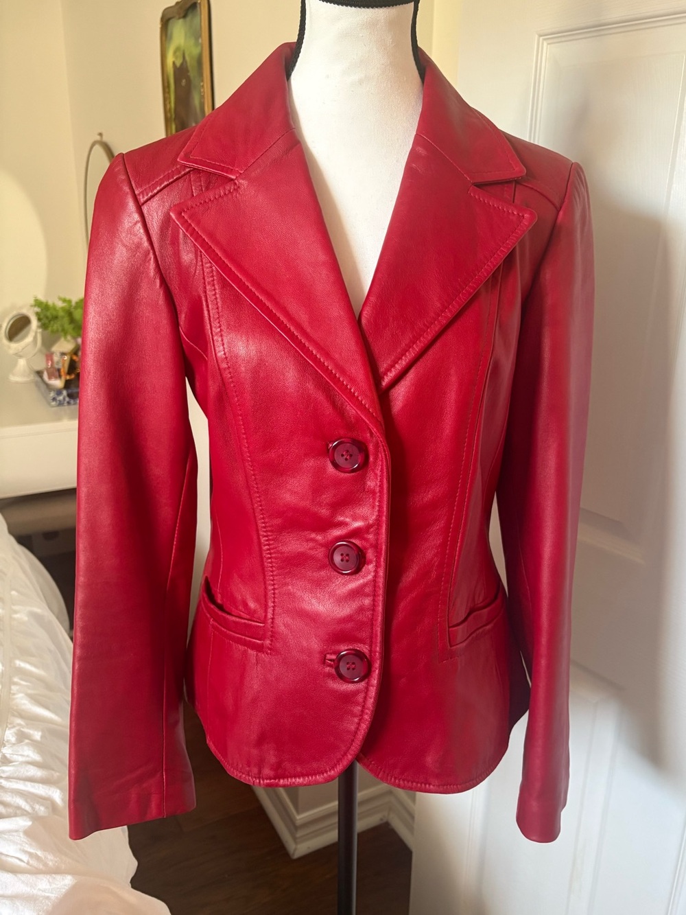 Danier Genuine Leather Red Blazer Jacket Made in Canada M
